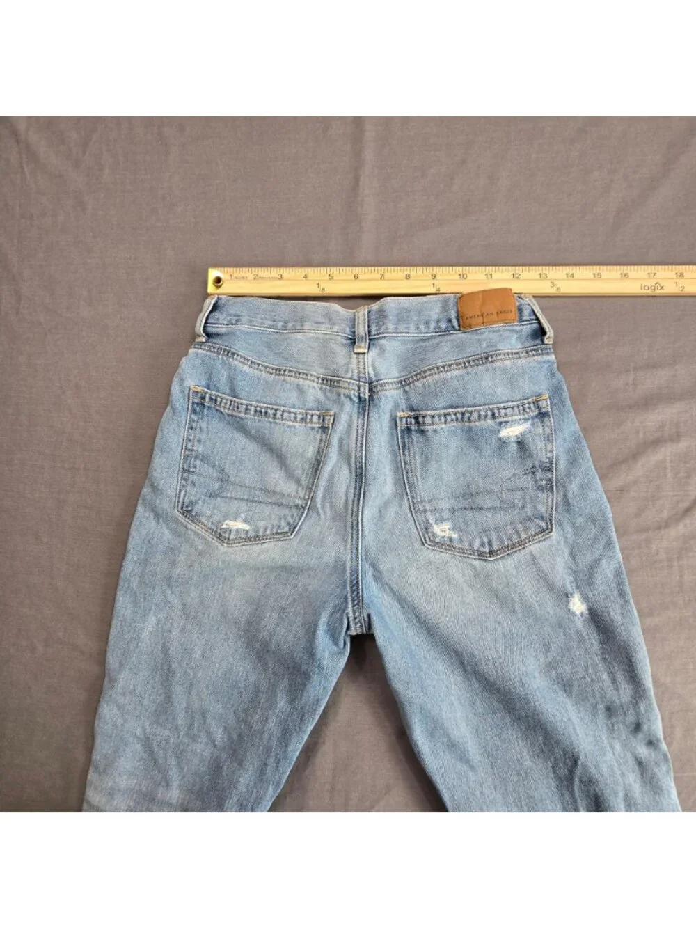 American Eagle Womens Size 2 Distressed Mom Jeans Light Wash Denim - Picture 6 of 6